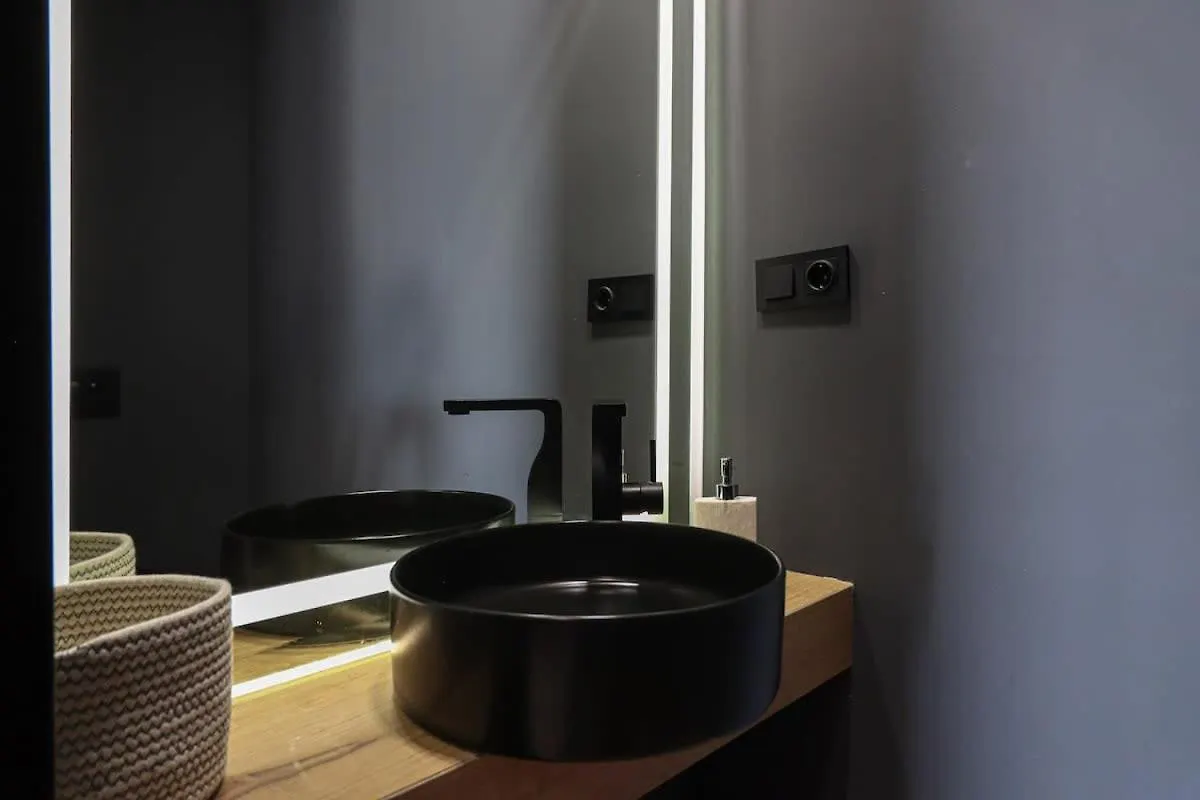 Luxurious 2Br Apartment At King David - By Wehost Tbilisi